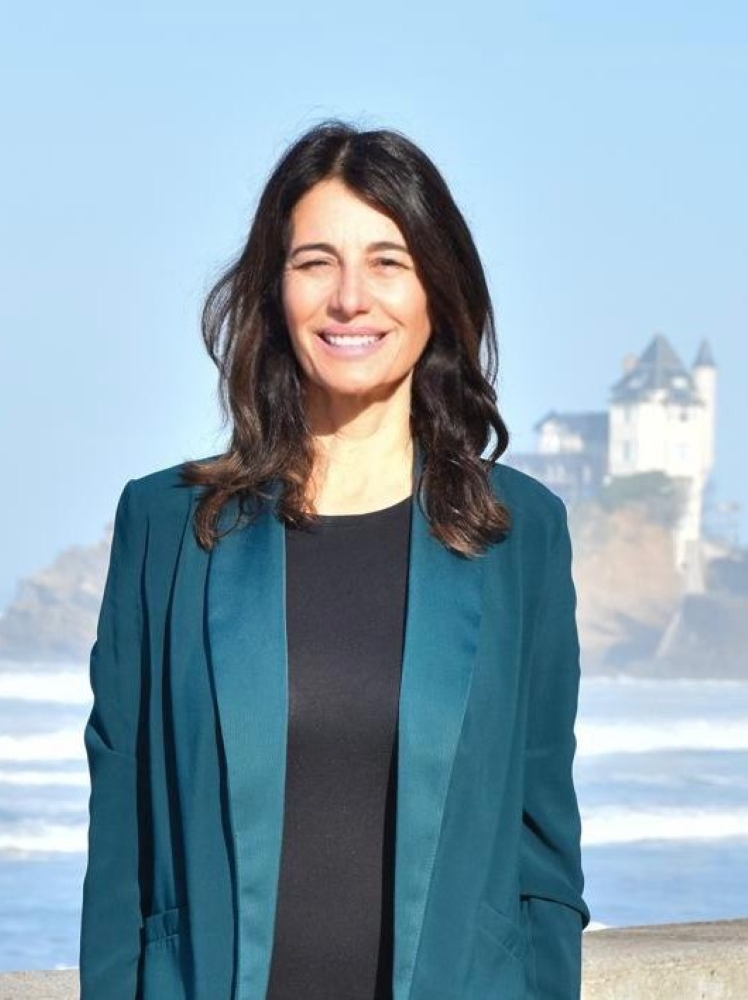 Fondatrice de VIA BURGOA, coach professionnelle certifiée et DRH expérimentée